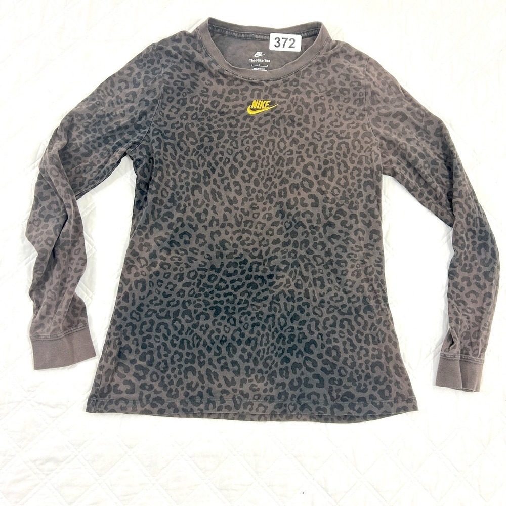Nike Leopard Print Long Sleeve Shirt Women's Medium Animal Print Gold Logo Tee